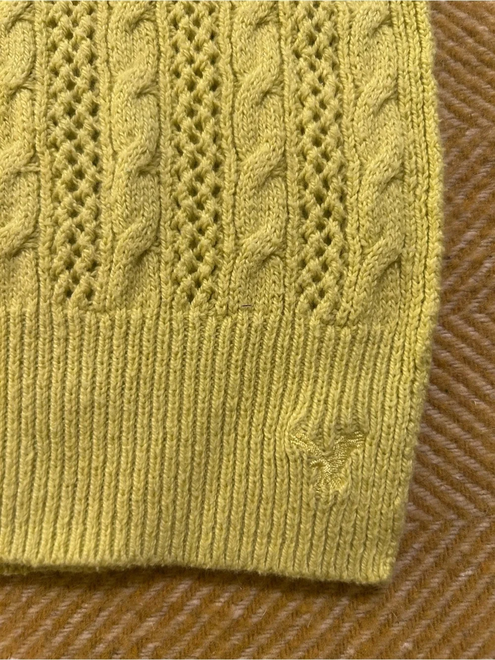 American Eagle Outfitters soft lime
